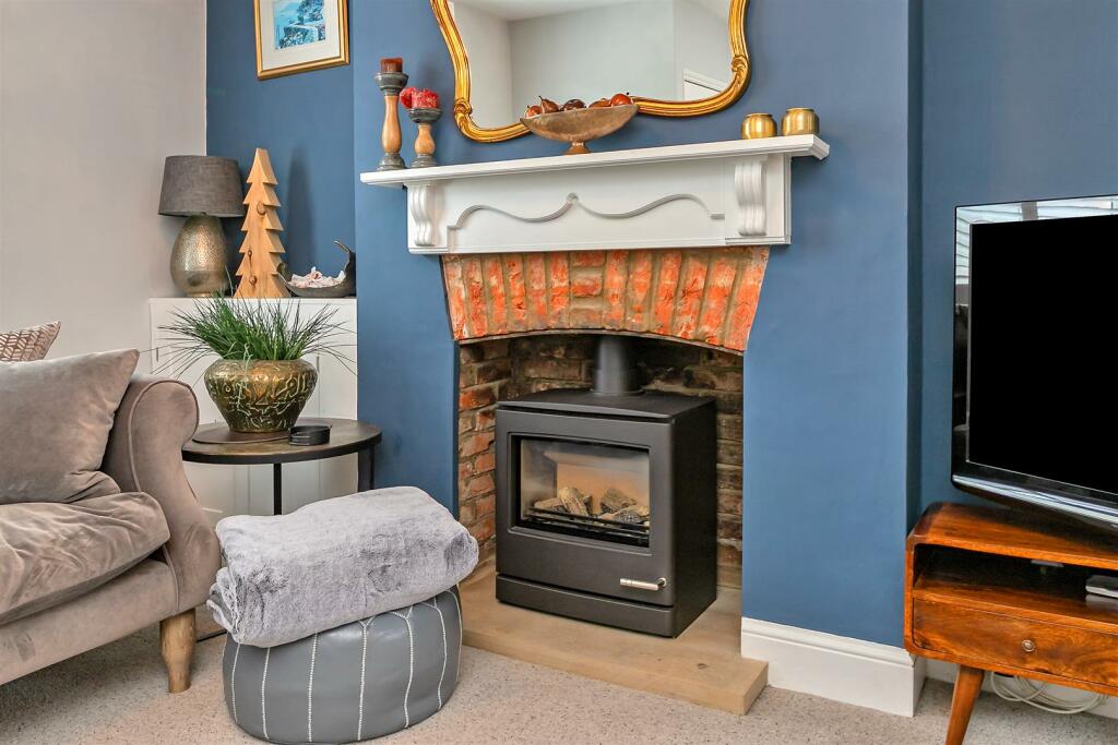 Additional property image - West View Road, St Albans