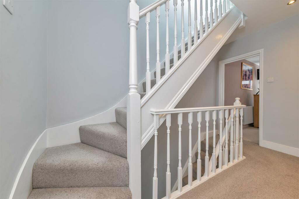 Additional property image - West View Road, St Albans