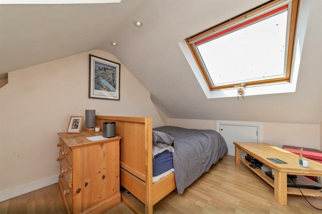 Additional property image - West View Road, St Albans