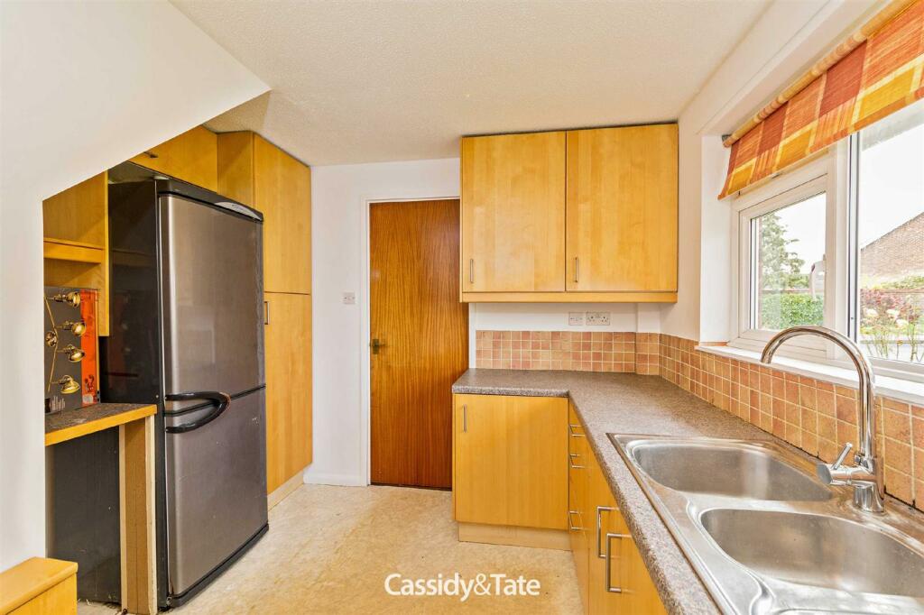 Additional property image - Stanton Close, Jersey Farm, St Albans
