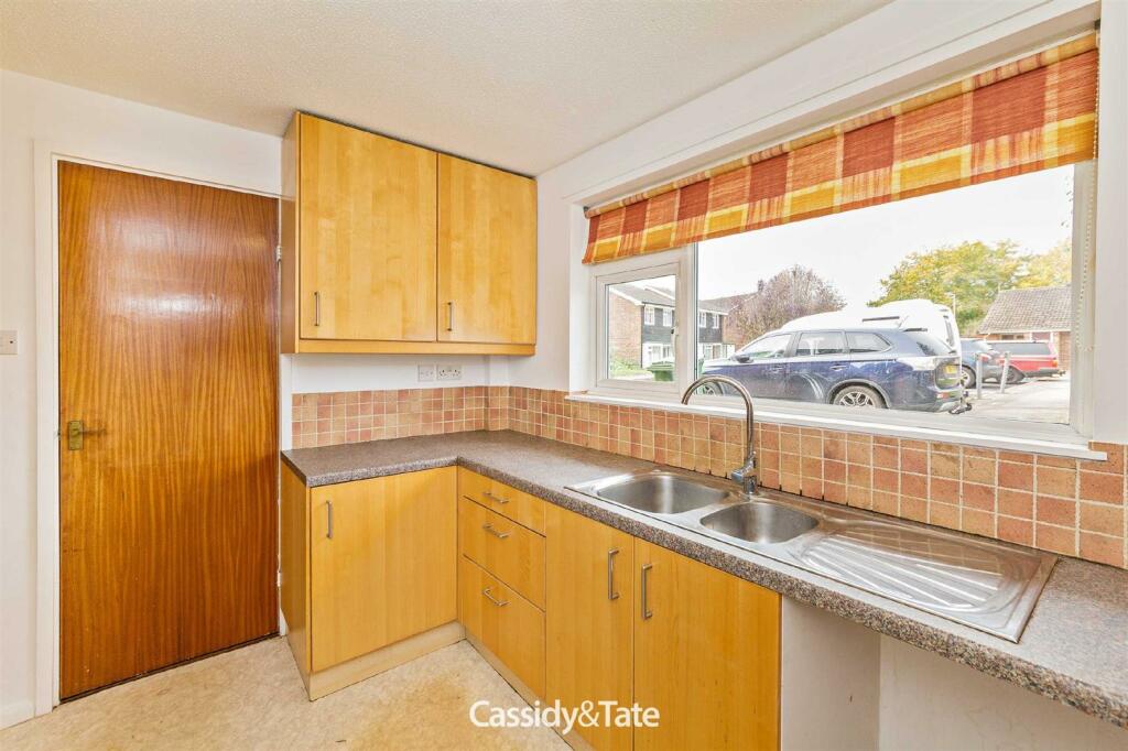 Additional property image - Stanton Close, Jersey Farm, St Albans