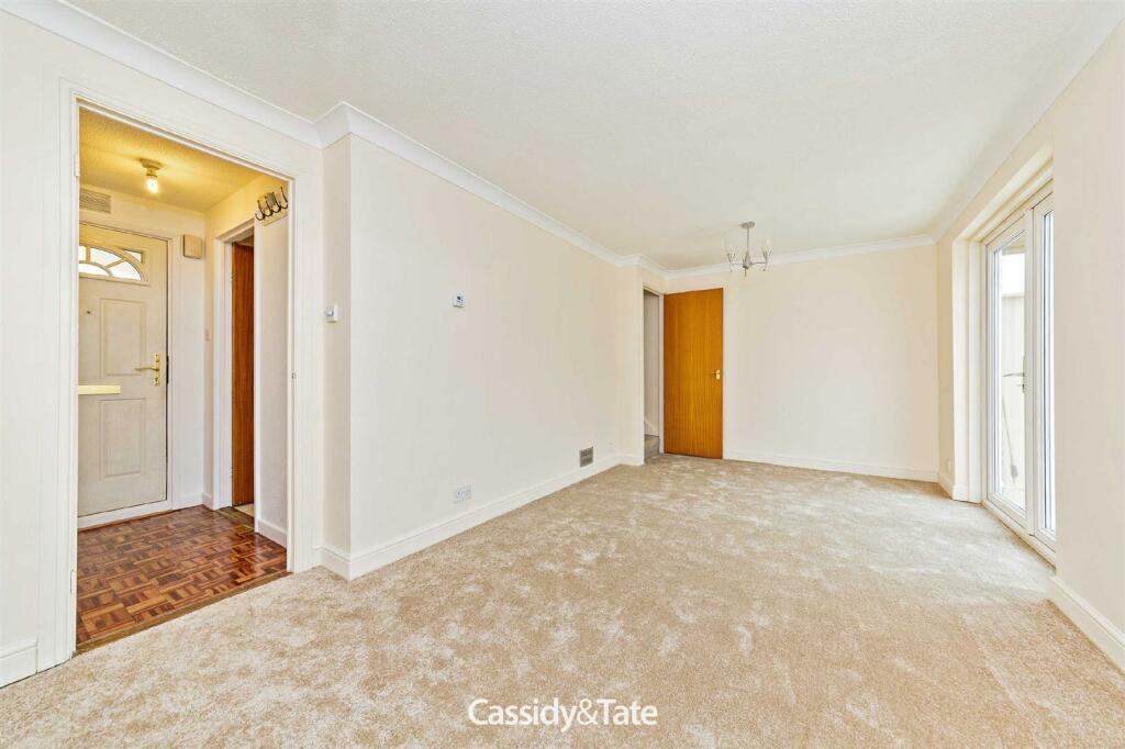 Additional property image - Stanton Close, Jersey Farm, St Albans