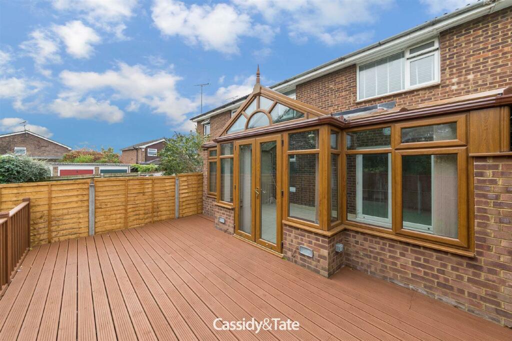 Additional property image - Stanton Close, Jersey Farm, St Albans