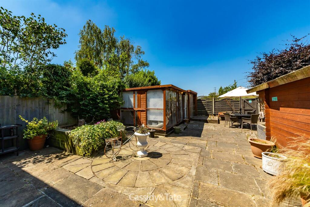 Additional property image - Noke Lane, St. Albans