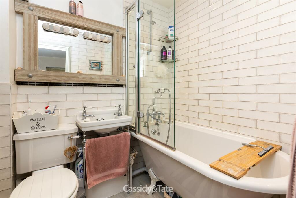 Additional property image - Noke Lane, St. Albans