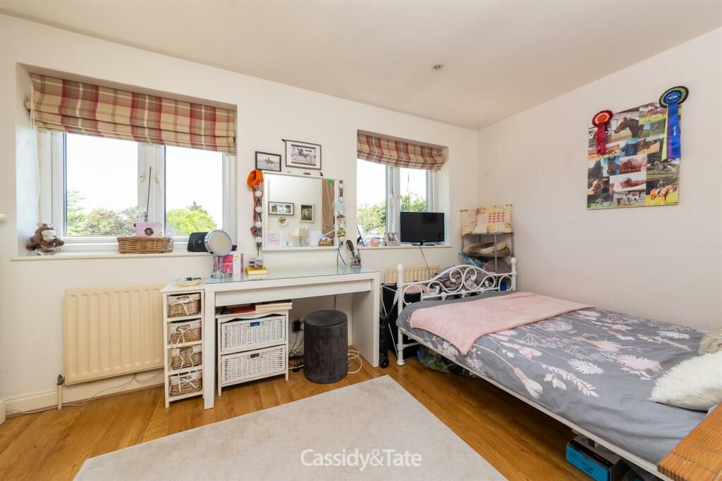 Additional property image - Noke Lane, St. Albans