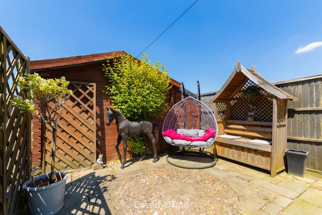 Additional property image - Noke Lane, St. Albans