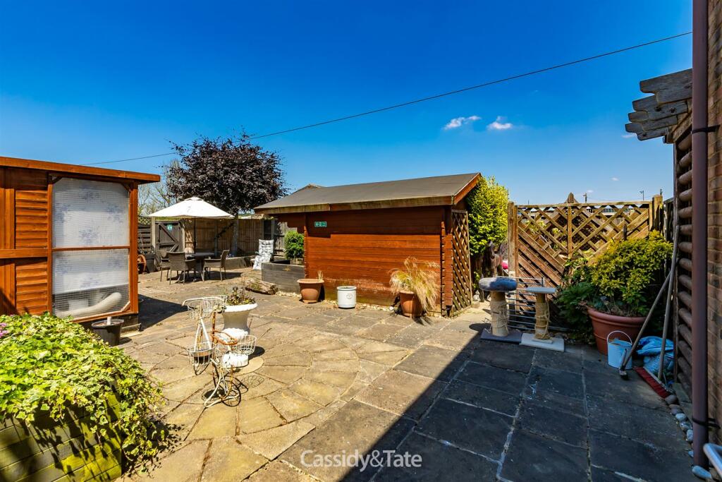 Additional property image - Noke Lane, St. Albans
