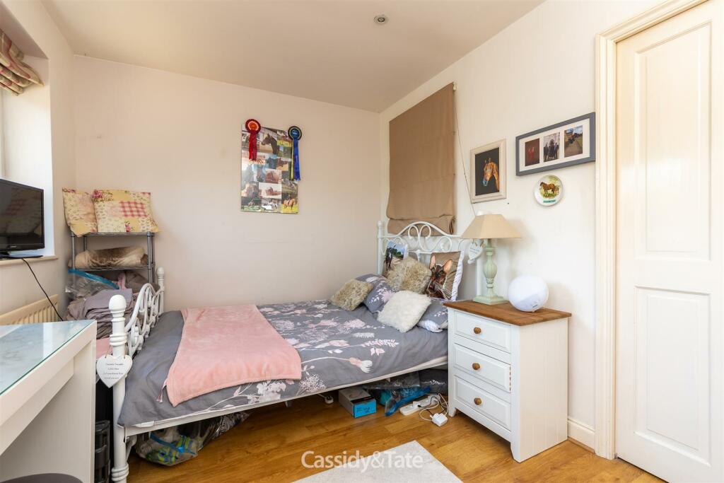 Additional property image - Noke Lane, St. Albans