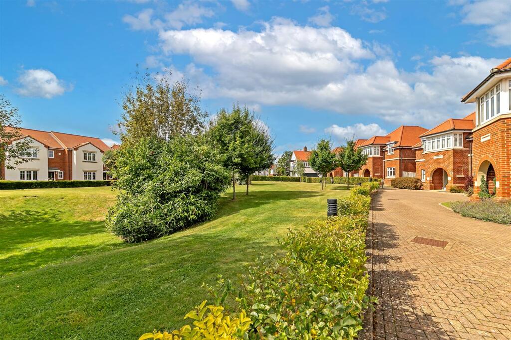 Additional property image - The Green, Kings Park, St. Albans