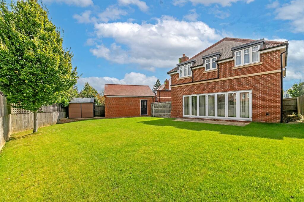 Additional property image - The Green, Kings Park, St. Albans