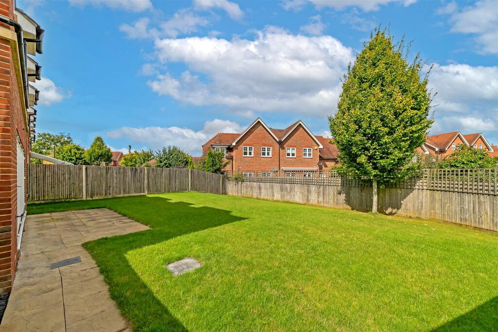 Additional property image - The Green, Kings Park, St. Albans