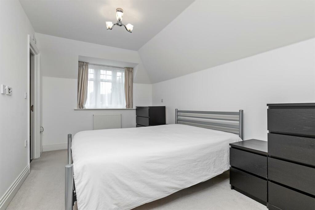 Additional property image - The Green, Kings Park, St. Albans