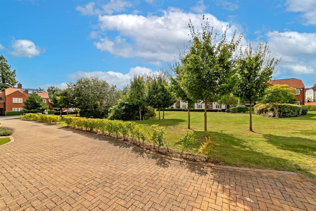 Additional property image - The Green, Kings Park, St. Albans