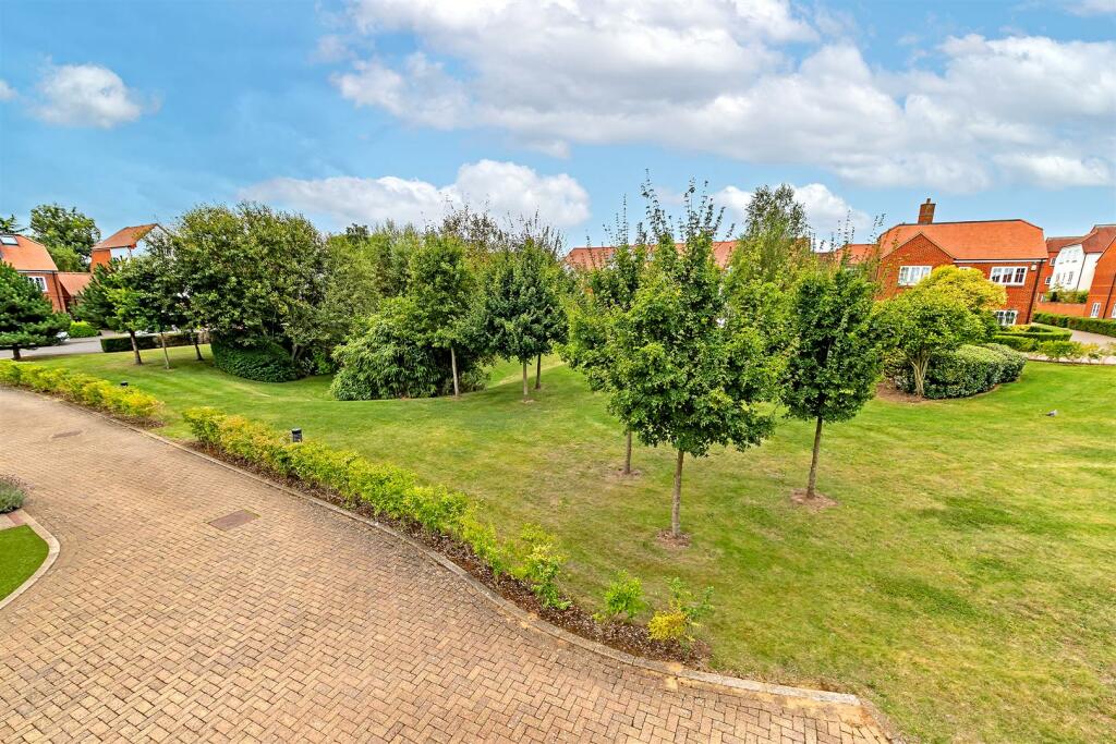 Additional property image - The Green, Kings Park, St. Albans