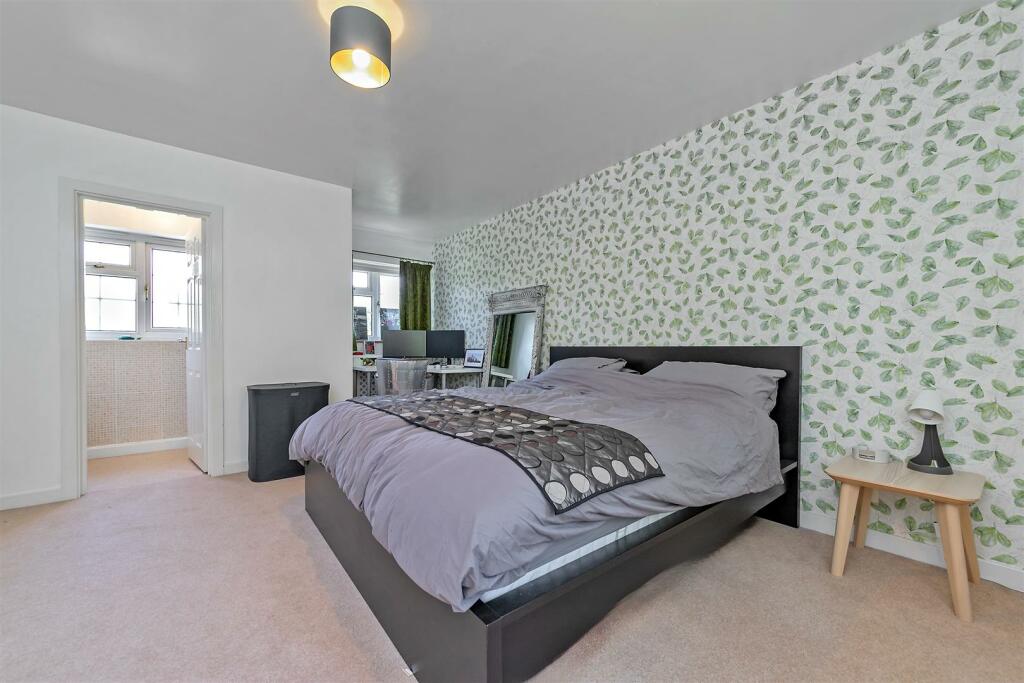 Additional property image - The Park, St. Albans