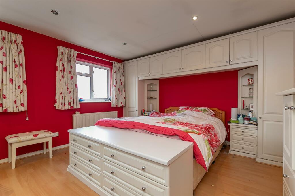 Additional property image - Pollicott Close, St. Albans