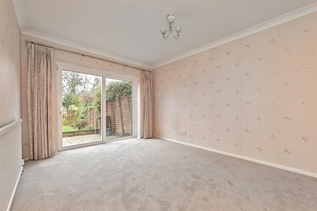 Additional property image - Springwood Walk, St. Albans
