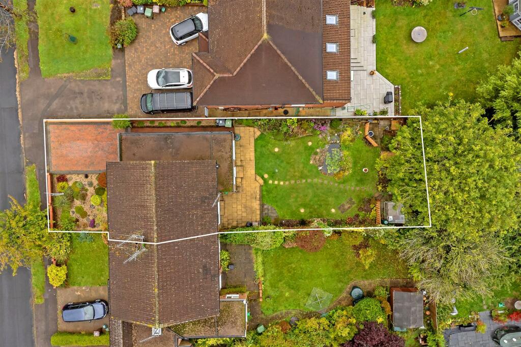 Additional property image - Springwood Walk, St. Albans