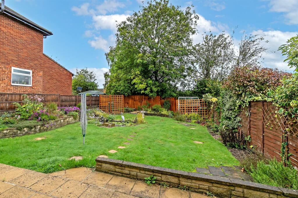 Additional property image - Springwood Walk, St. Albans