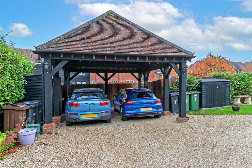 Additional property image - Kay Walk, St. Albans