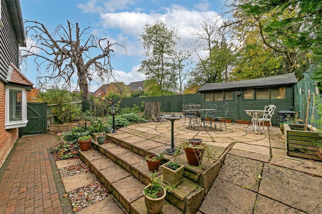 Additional property image - Kay Walk, St. Albans