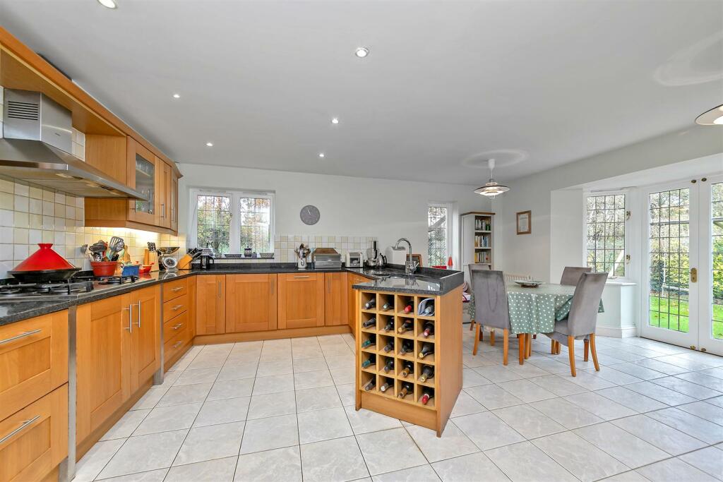Additional property image - Kay Walk, St. Albans
