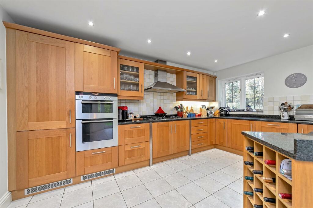 Additional property image - Kay Walk, St. Albans