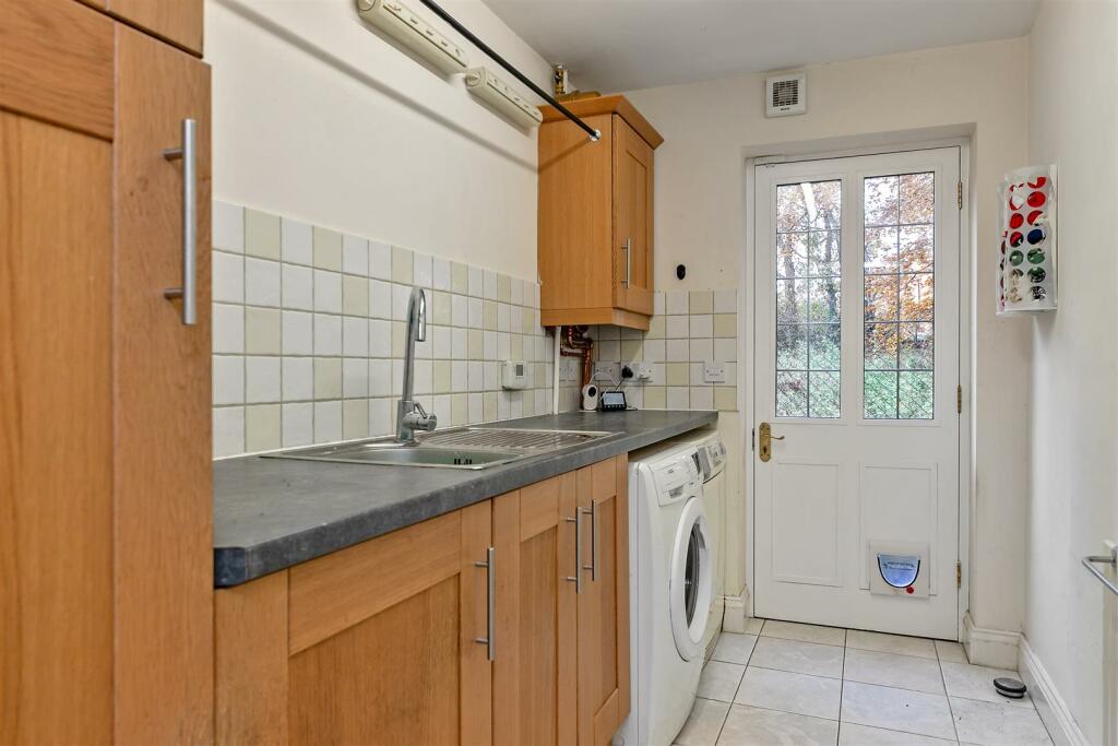 Additional property image - Kay Walk, St. Albans