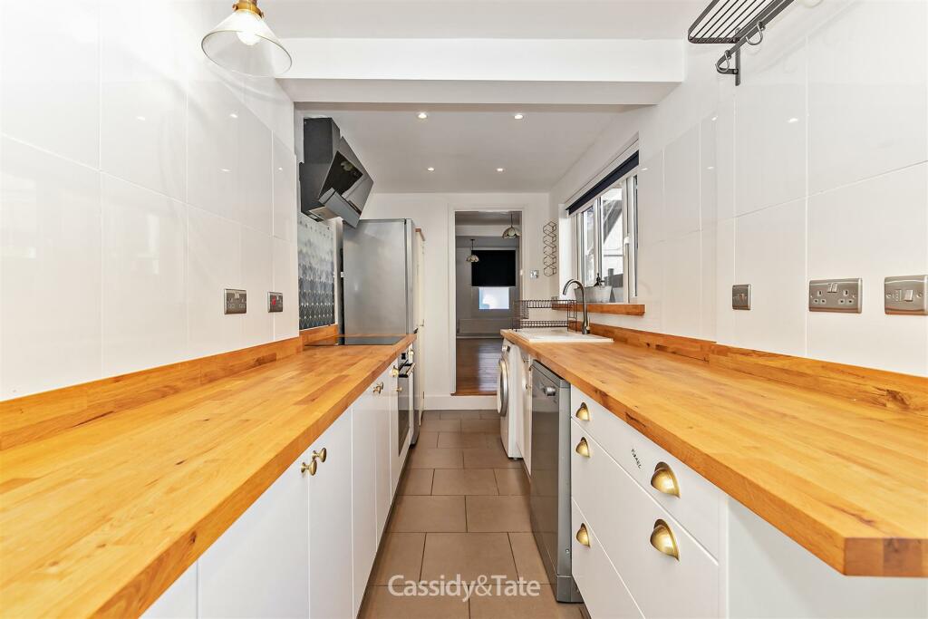 Additional property image - Arthur Road, St Albans