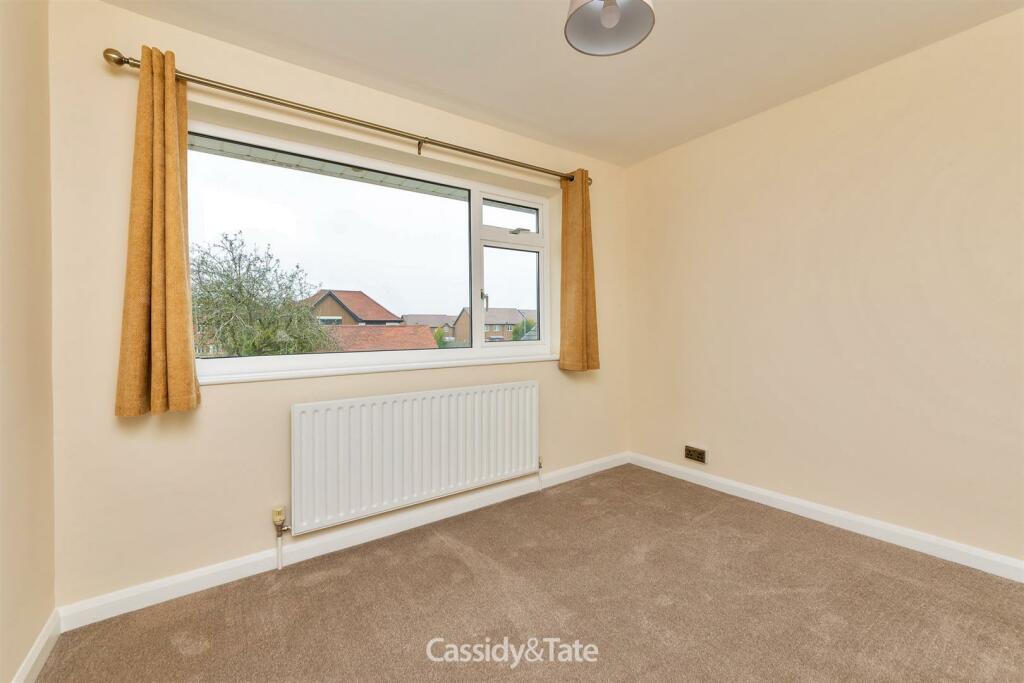 Additional property image - Oaklands Lane, Smallford