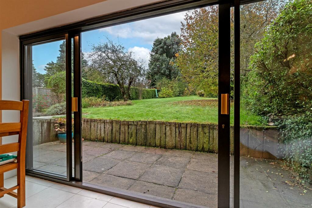 Additional property image - St. Albans Road, Sandridge, St. Albans