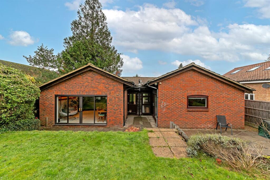 Additional property image - St. Albans Road, Sandridge, St. Albans