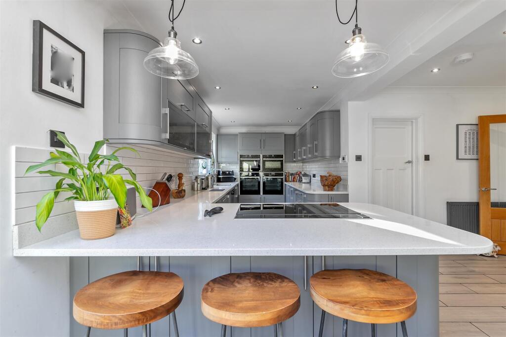 Additional property image - Sandridge, St Albans