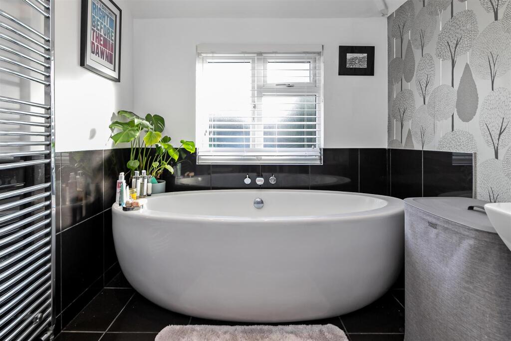 Additional property image - Sandridge, St Albans