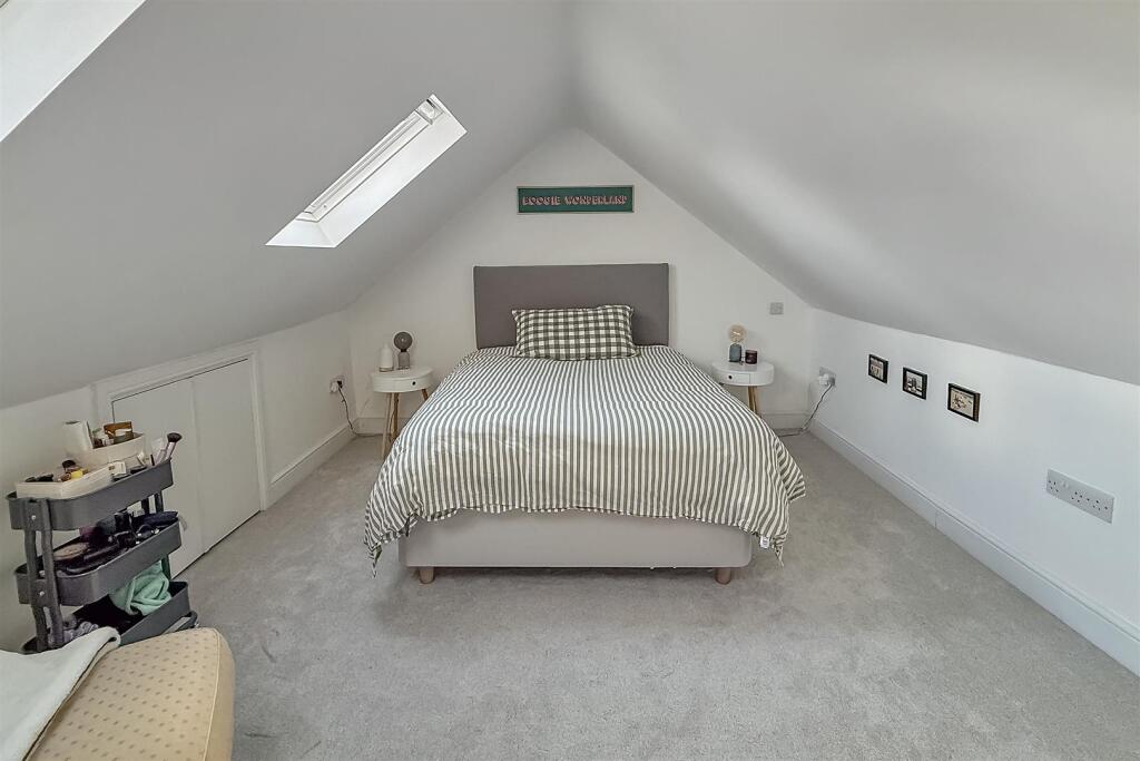 Additional property image - Sandridge, St Albans