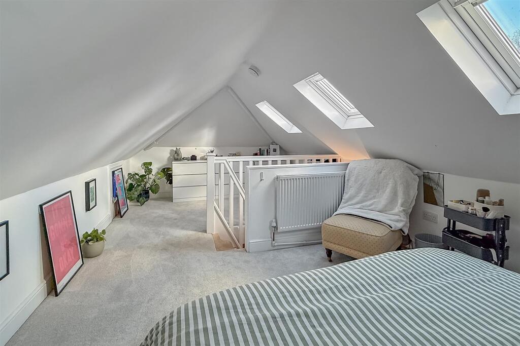Additional property image - Sandridge, St Albans