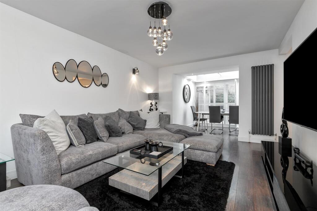 Additional property image - High Street, Sandridge, St. Albans