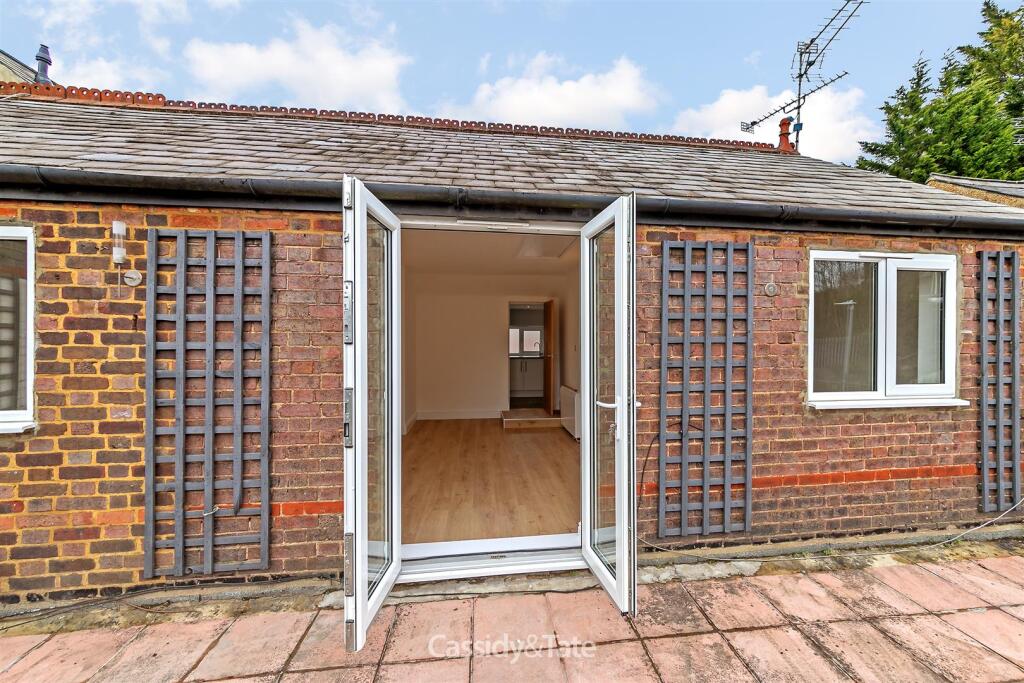 Additional property image - Victoria Road, Harpenden