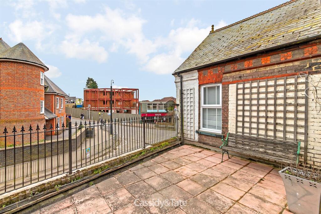 Additional property image - Victoria Road, Harpenden