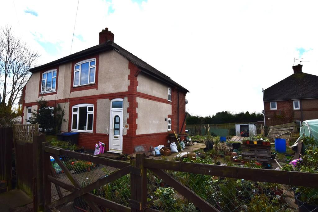 2 bedroom semidetached house for sale in Elwell Avenue, Barwell, LE9