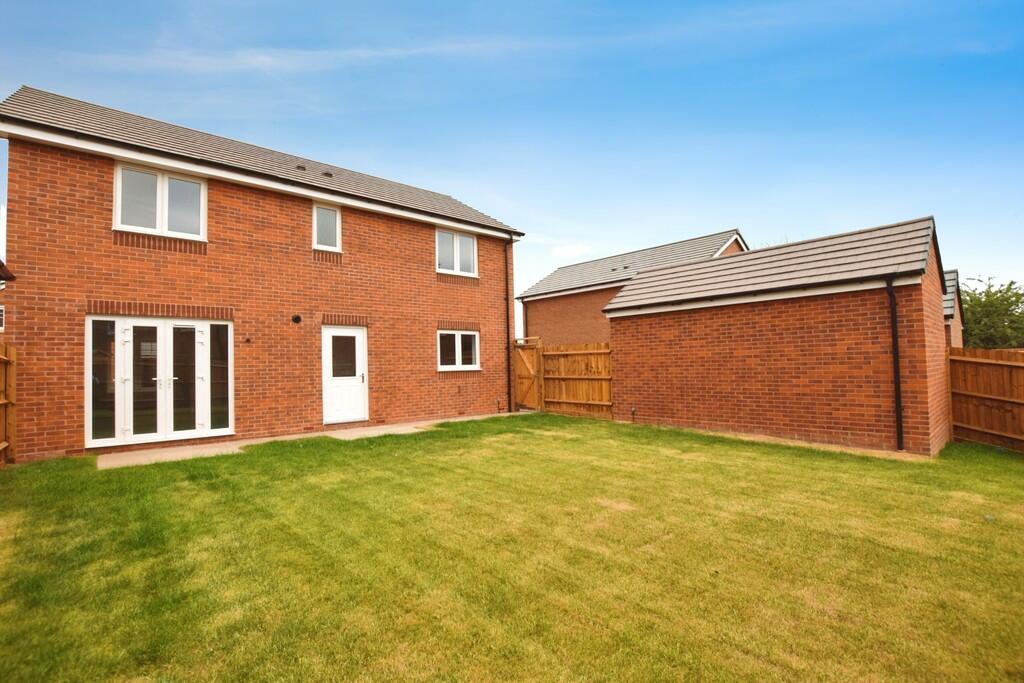 4 bedroom detached house for sale in Cabinhill Road, Galley Common, CV10