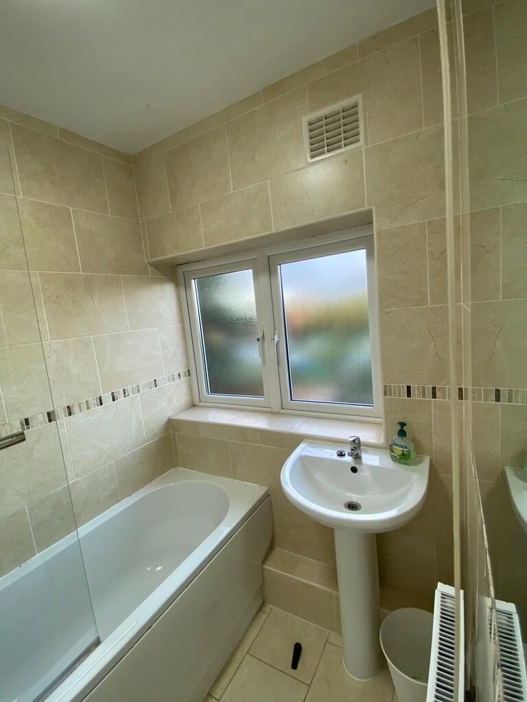 Additional property image - London Road