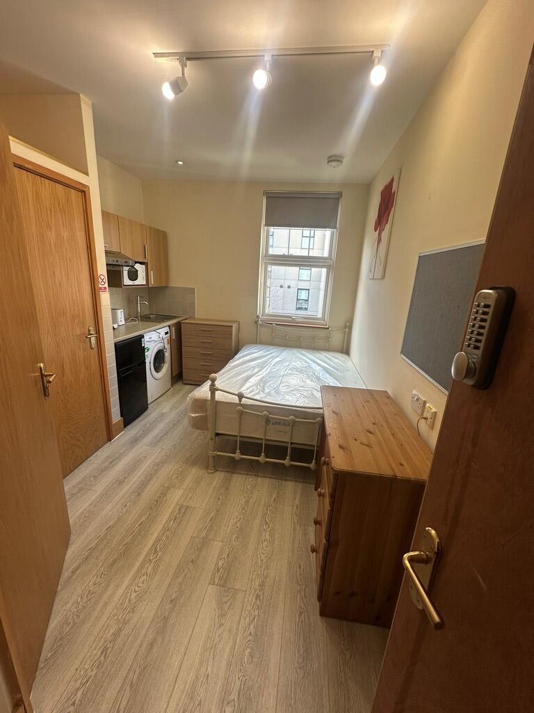 Additional property image - Queens Road, Studio 13, Coventry