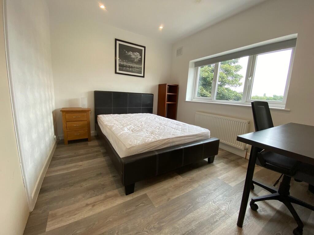 Additional property image - London Road, Coventry
