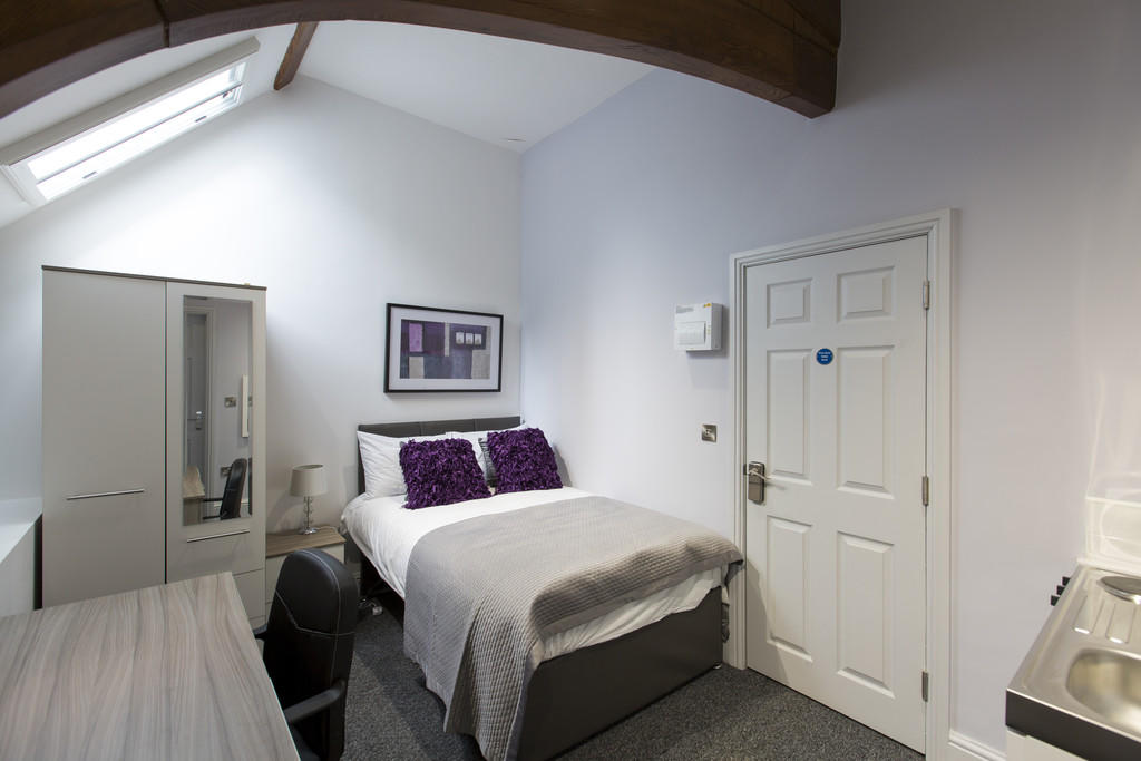 Main image of property: The Old County Hall - Studio 16