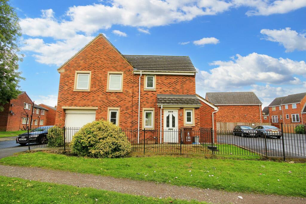 3 bedroom detached house for sale in Catherine Way, NewtonLeWillows, WA12