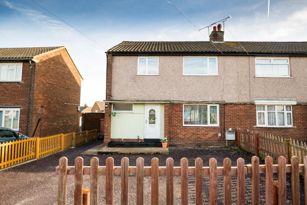 3 bedroom semi-detached house