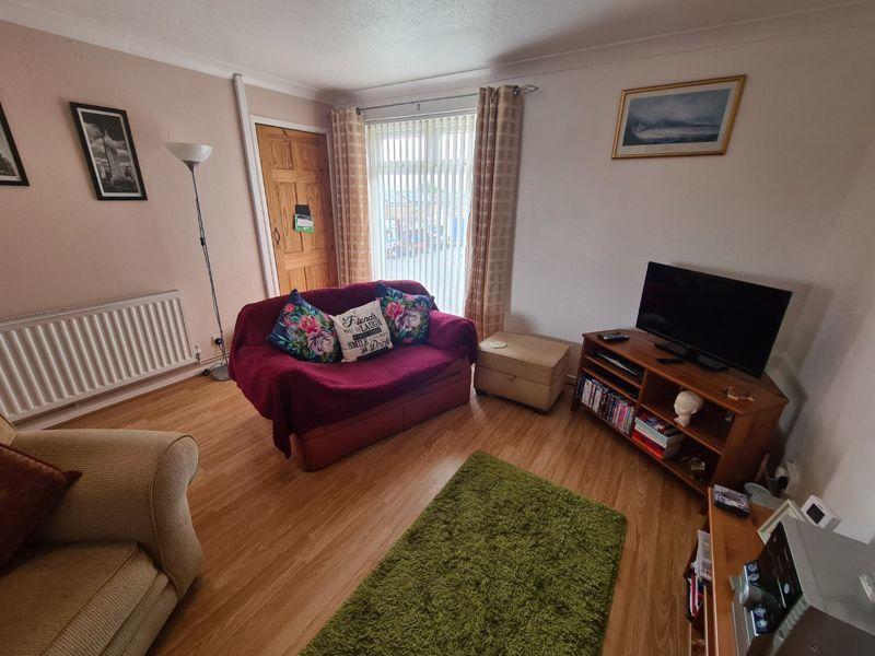 2 bedroom flat for sale in Newlyn Drive, Cramlington, NE23