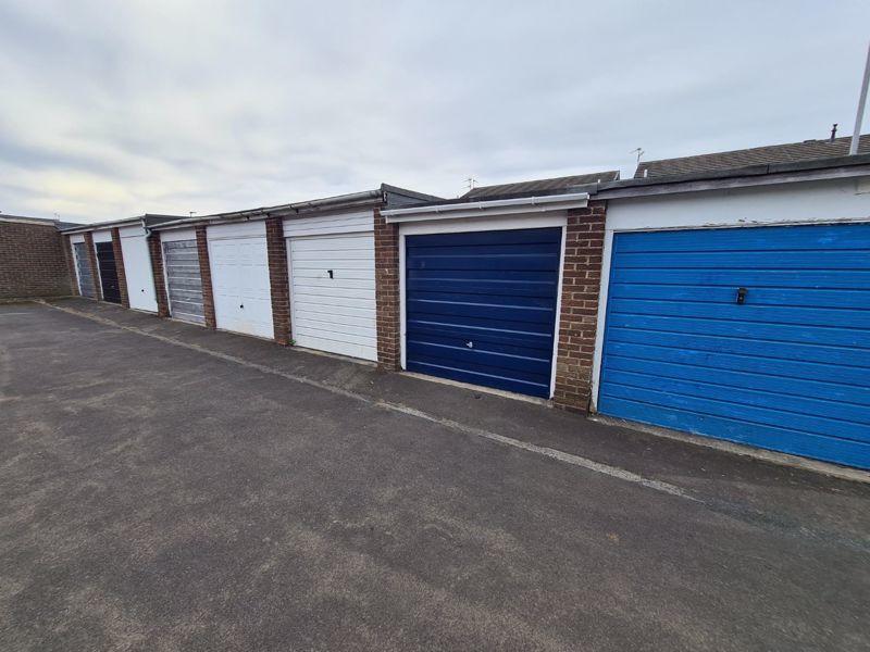 2 bedroom flat for sale in Newlyn Drive, Cramlington, NE23
